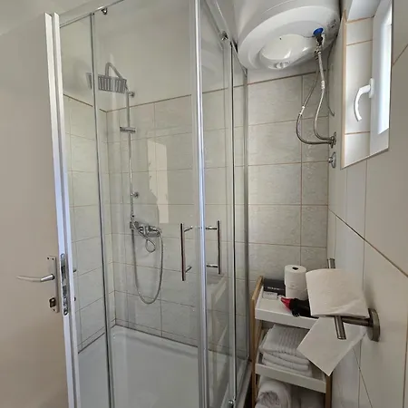 Duje 4* Milna (Hvar)